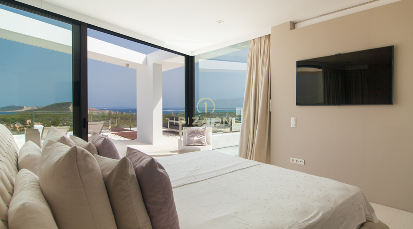 Modern luxury villa close to Ibiza town and the marinas with stunning sea view the luxury villa is for sale, Ibiza - Modern luxury villa close to Ibiza town and the marinas with stunning sea view the luxury villa is for rent, Ibiza