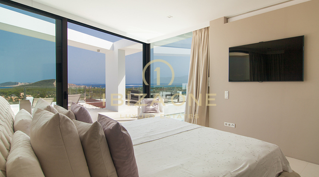 Modern luxury villa close to Ibiza town and the marinas with stunning sea view the luxury villa is for sale, Ibiza - Modern luxury villa close to Ibiza town and the marinas with stunning sea view the luxury villa is for rent, Ibiza