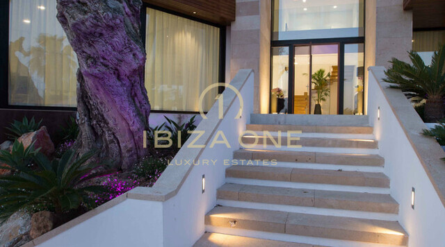 Excepcional y lujosa villa de nueva construcción con vistas a Ibiza en venta, Ibiza - Excepcional y lujosa villa de nueva construcción con vistas a Ibiza en alquiler, Ibiza