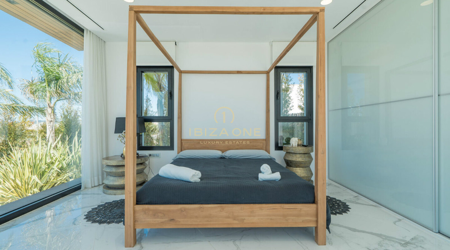 Villa neuve exceptionnelle et luxueuse avec vue sur Ibiza à vendre, Ibiza - Villa neuve exceptionnelle et luxueuse avec vue sur Ibiza à louer, Ibiza