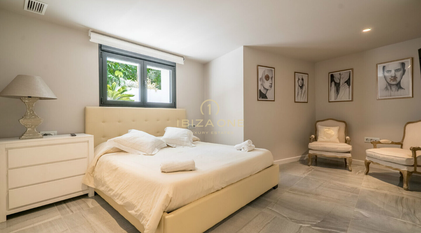 Exceptional and luxury new build villa overlooking Ibiza for sale, Ibiza - Exceptional and luxury new build villa overlooking Ibiza for rent, Ibiza