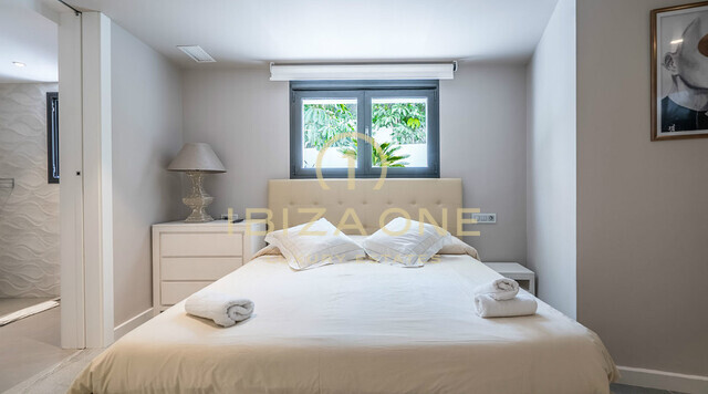 Exceptional and luxury new build villa overlooking Ibiza for sale, Ibiza - Exceptional and luxury new build villa overlooking Ibiza for rent, Ibiza
