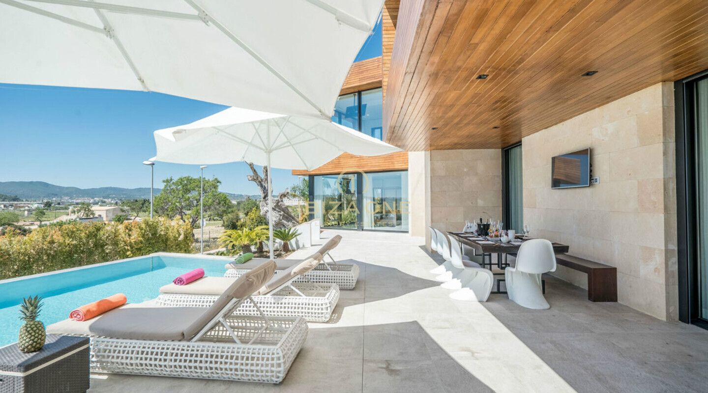 Villa neuve exceptionnelle et luxueuse avec vue sur Ibiza à vendre, Ibiza - Villa neuve exceptionnelle et luxueuse avec vue sur Ibiza à louer, Ibiza