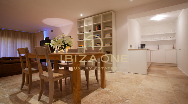 Exclusiva propiedad de lujo (Blakstad) con potencial de expansión y vistas al casco antiguo en venta, Ibiza - Exclusiva propiedad de lujo (Blakstad) con potencial de expansión y vistas al casco antiguo en alquiler, Ibiza