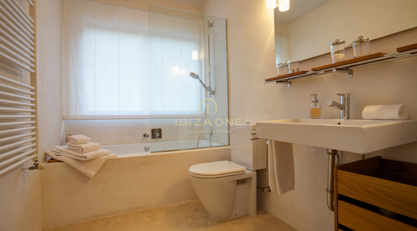 Exclusive Luxury property (Blakstad) with expansion potential and overlooking the old town for sale, Ibiza - Exclusive Luxury property (Blakstad) with expansion potential and overlooking the old town for rent, Ibiza