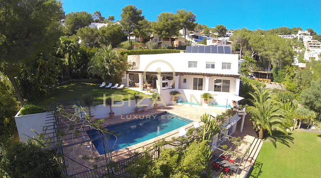 Propriété de luxe exclusive (Blakstad) avec potentiel d'expansion et surplombant la vieille ville à vendre, Ibiza - Propriété de luxe exclusive (Blakstad) avec potentiel d'expansion et surplombant la vieille ville à louer, Ibiza