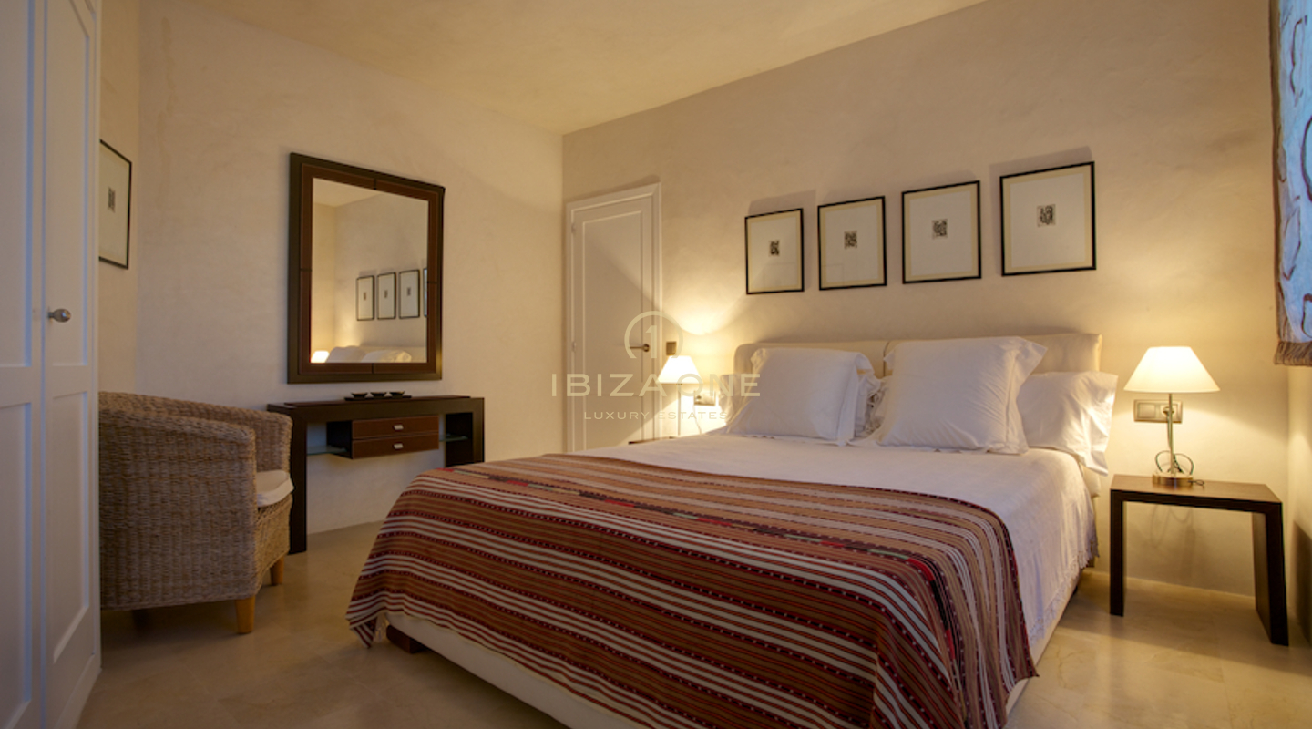 Exclusief luxe onroerend goed (Blakstad) met uitbreidingsmogelijkheden en uitzicht op de oude stad te koop, Ibiza - Exclusief luxe onroerend goed (Blakstad) met uitbreidingsmogelijkheden en uitzicht op de oude stad te huur, Ibiza