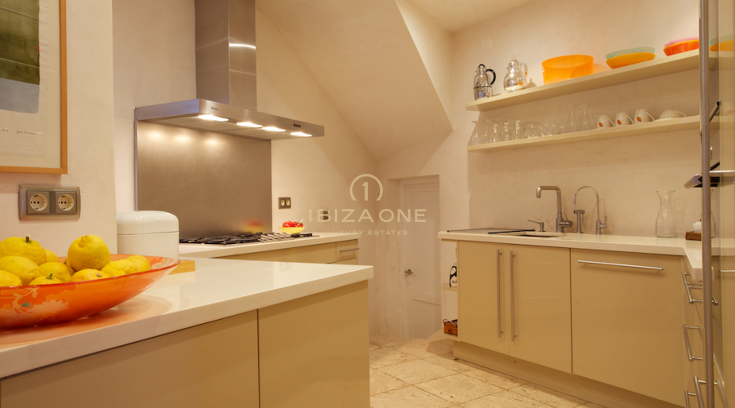 Exclusive Luxury property (Blakstad) with expansion potential and overlooking the old town for sale, Ibiza - Exclusive Luxury property (Blakstad) with expansion potential and overlooking the old town for rent, Ibiza