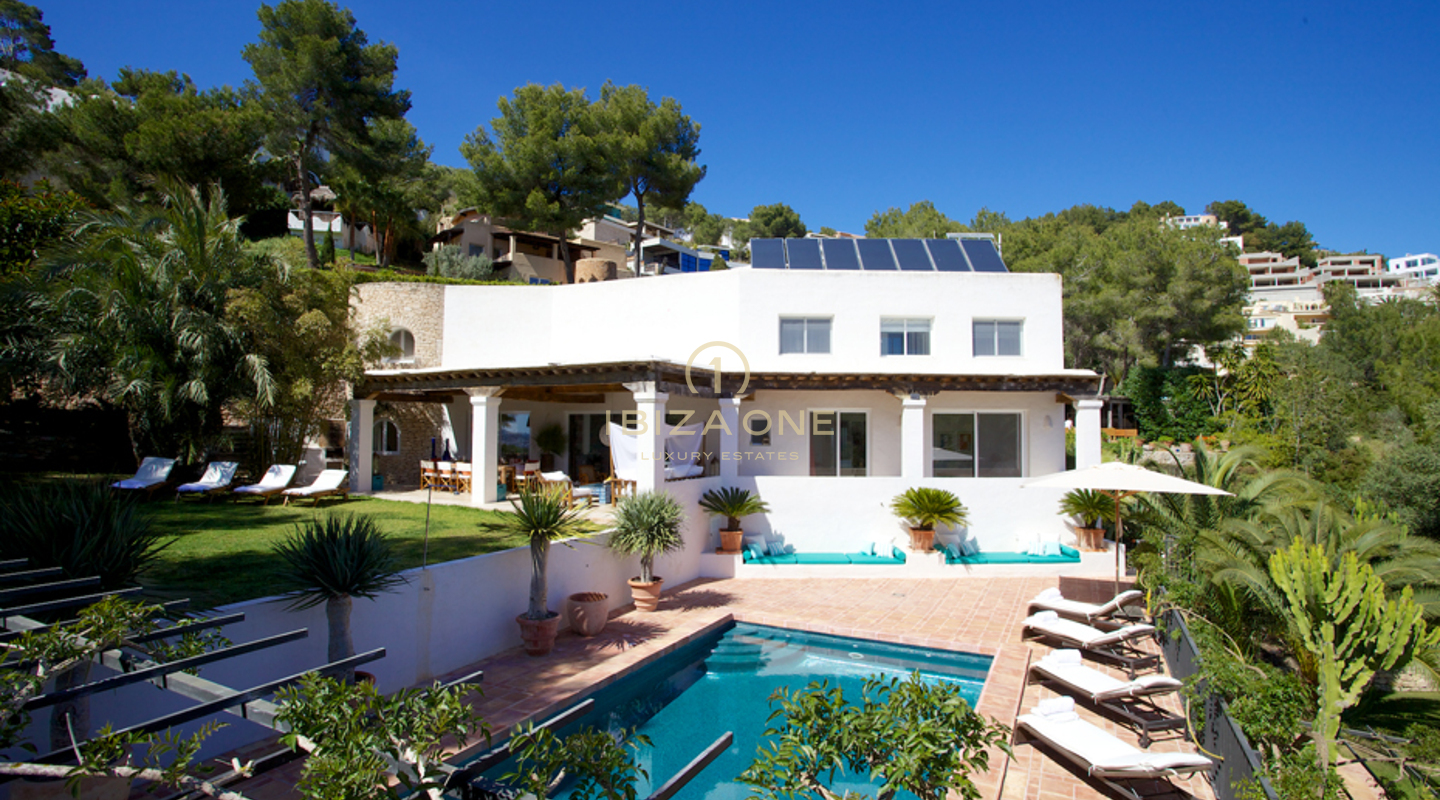 Exklusive Luxusimmobilie (Blakstad) mit Ausbaupotenzial und Blick auf die Altstadt zu verkaufen, Ibiza - Exklusive Luxusimmobilie (Blakstad) mit Ausbaupotenzial und Blick auf die Altstadt zu vermieten, Ibiza