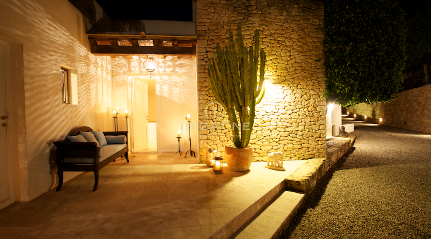 Exclusive Luxury property (Blakstad) with expansion potential and overlooking the old town for sale, Ibiza - Exclusive Luxury property (Blakstad) with expansion potential and overlooking the old town for rent, Ibiza
