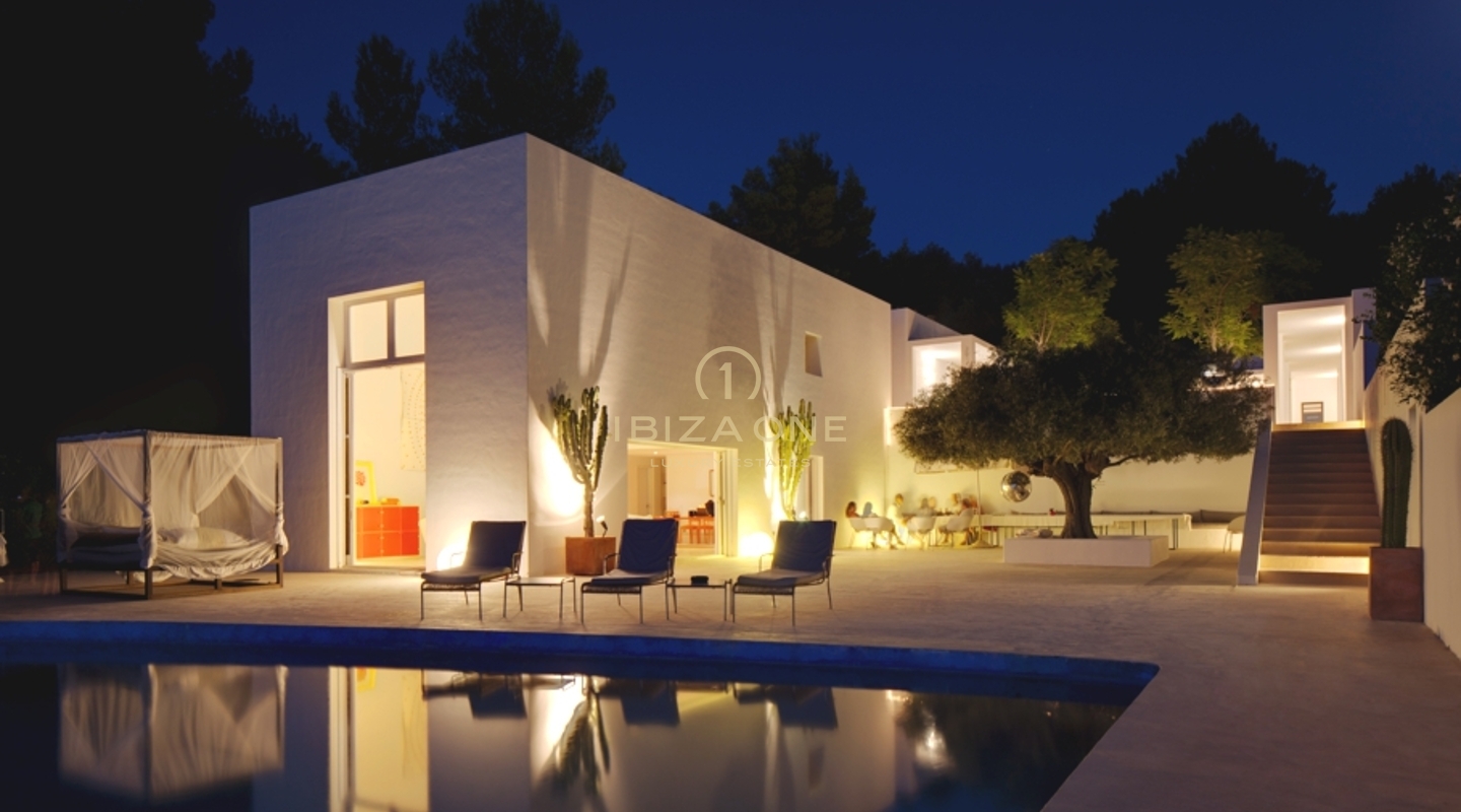 Villa de luxe, moderne et design, design, au nord d'Ibiza à vendre, Ibiza - Villa de luxe, moderne et design, design, au nord d'Ibiza à louer, Ibiza