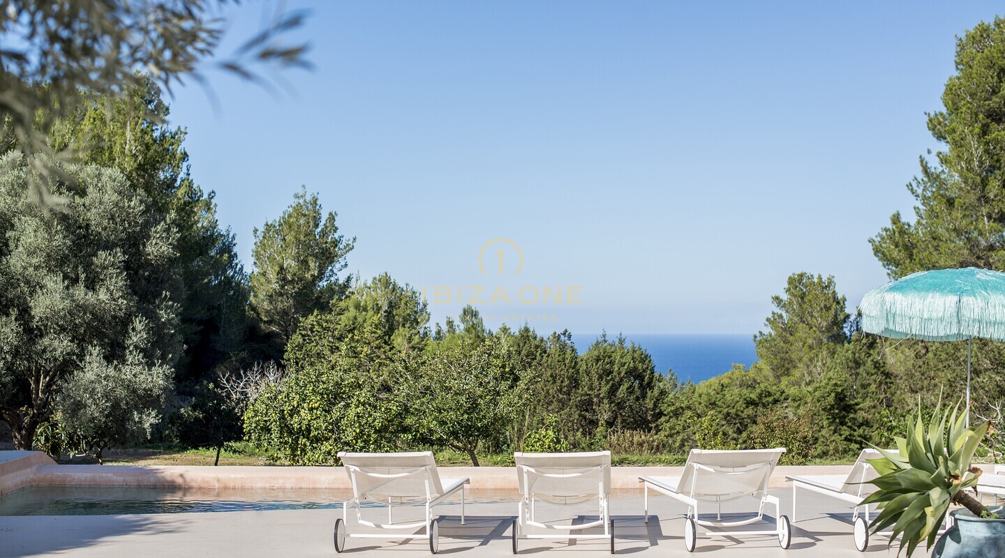 Villa de luxe, moderne et design, design, au nord d'Ibiza à vendre, Ibiza - Villa de luxe, moderne et design, design, au nord d'Ibiza à louer, Ibiza