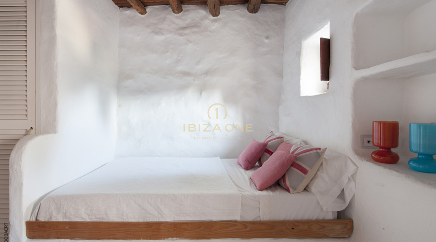 Lujosa propiedad con tres edificios en venta, Ibiza - Lujosa propiedad con tres edificios en alquiler, Ibiza