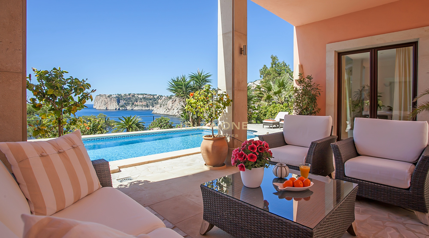Luxurious first sea line property in Mallorca for sale, Mallorca - Luxurious first sea line property in Mallorca for rent, Mallorca
