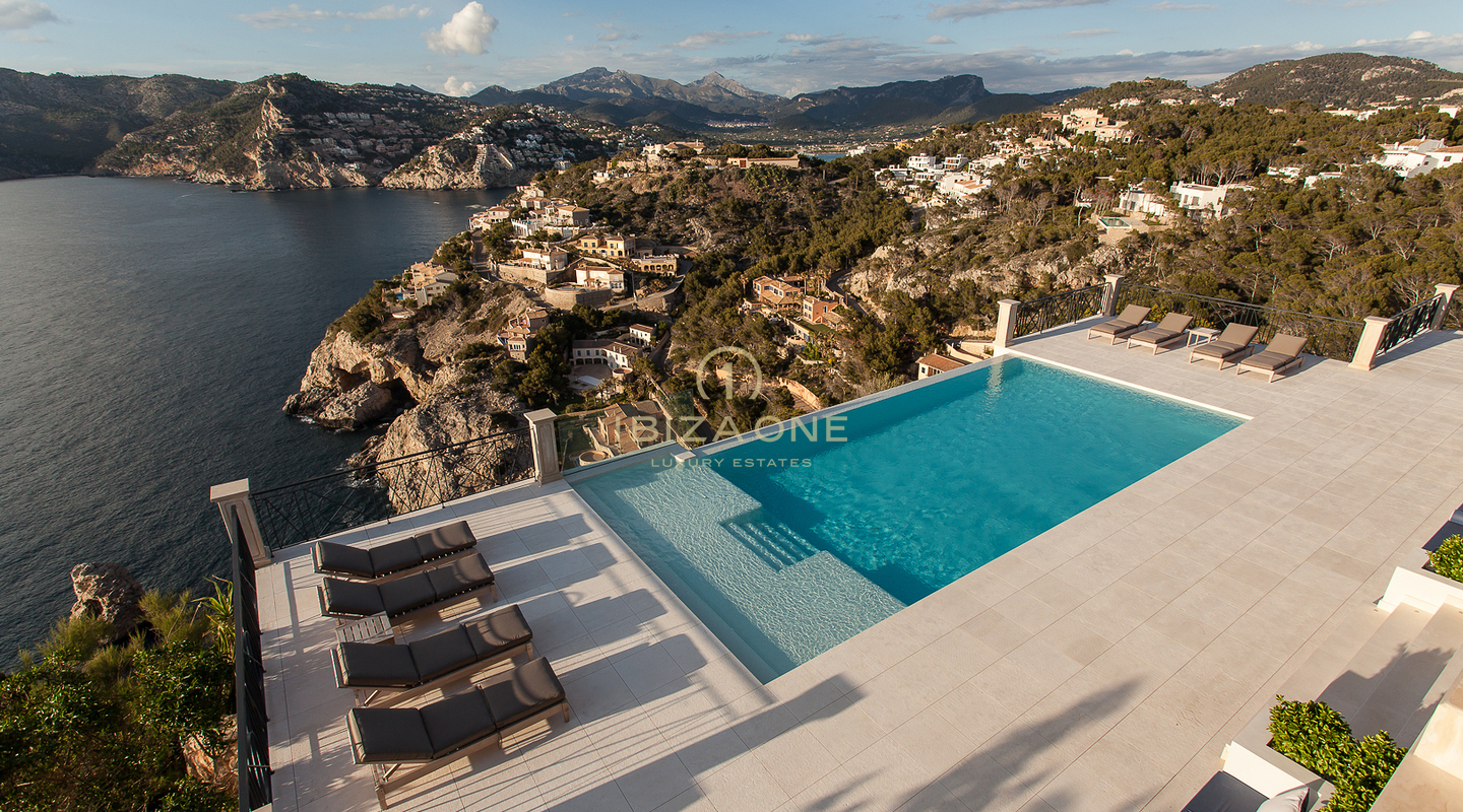 Villa de lujo con casa de invitados independiente y magníficas vistas panorámicas en Puerto Andratx en venta, Ibiza - Villa de lujo con casa de invitados independiente y magníficas vistas panorámicas en Puerto Andratx en alquiler, Ibiza