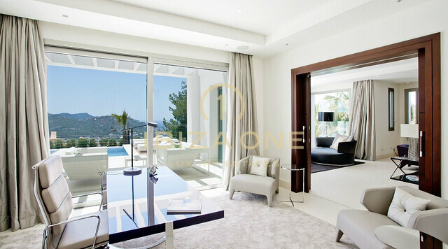 Exclusive luxury property in sea frontline in Mallorca for sale, Mallorca - Exclusive luxury property in sea frontline in Mallorca for rent, Mallorca