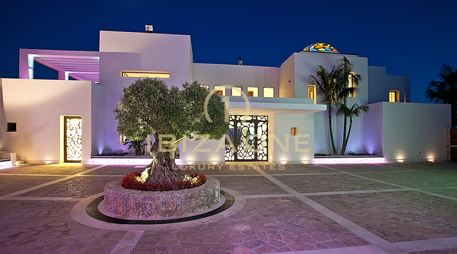 Exclusiva propiedad de lujo en primera línea de mar en Mallorca en venta, Mallorca - Exclusiva propiedad de lujo en primera línea de mar en Mallorca en alquiler, Mallorca