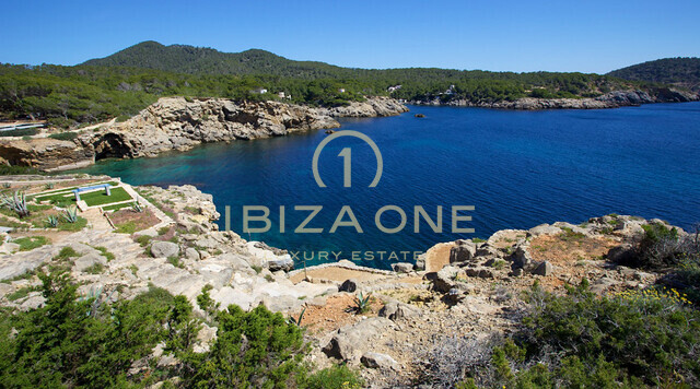 Modern luxury seafront villa with sea access for rent, Ibiza
