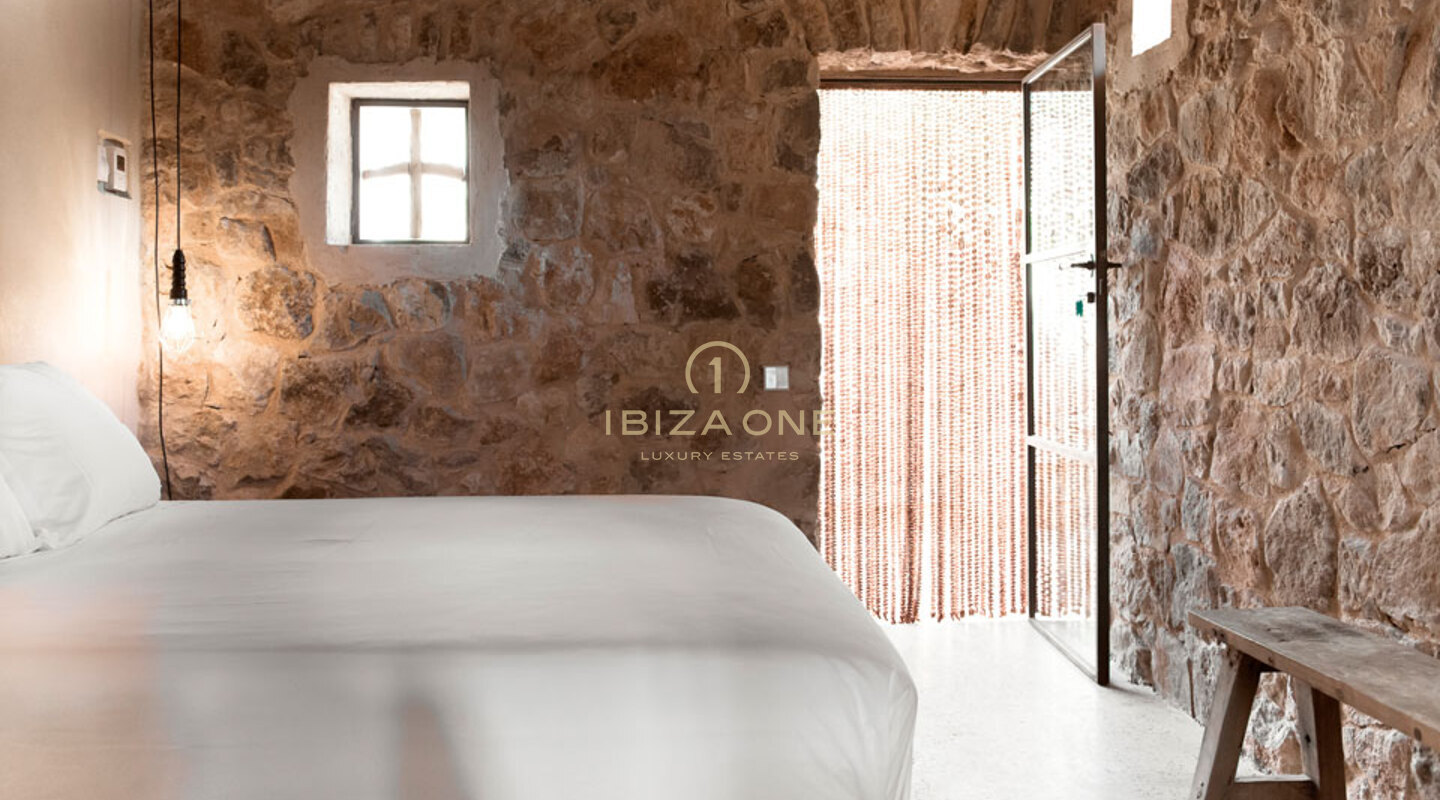 Prachtige gerenoveerde finca op Ibiza te koop, Ibiza - Prachtige gerenoveerde finca op Ibiza te huur, Ibiza