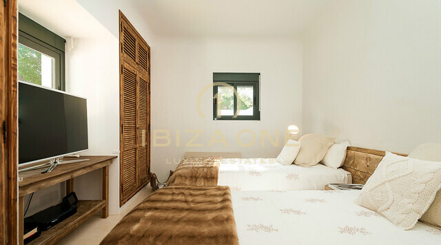 Modern luxury villa in Cala Vadella for sale, Ibiza - Modern luxury villa in Cala Vadella for rent, Ibiza
