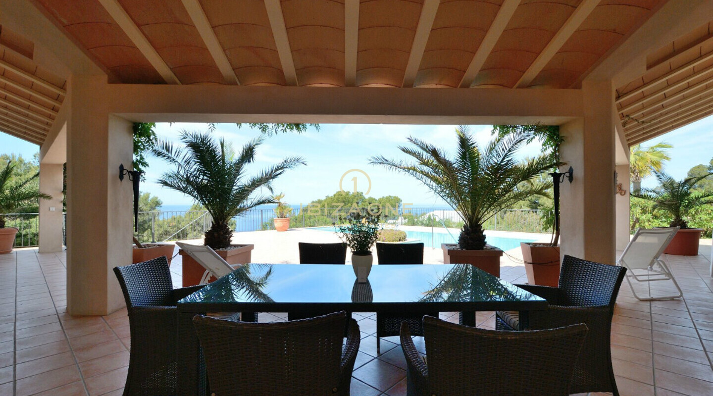 Bellissima e lussuosa villa con vista mare in vendita, Ibiza - Bellissima e lussuosa villa con vista mare in affitto, Ibiza