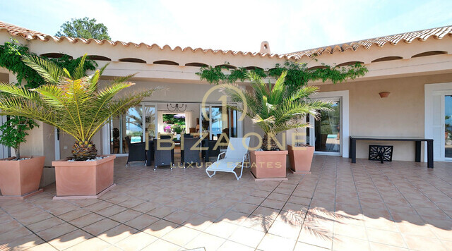 Prachtige en luxe villa met zeezicht te koop, Ibiza - Prachtige en luxe villa met zeezicht te huur, Ibiza