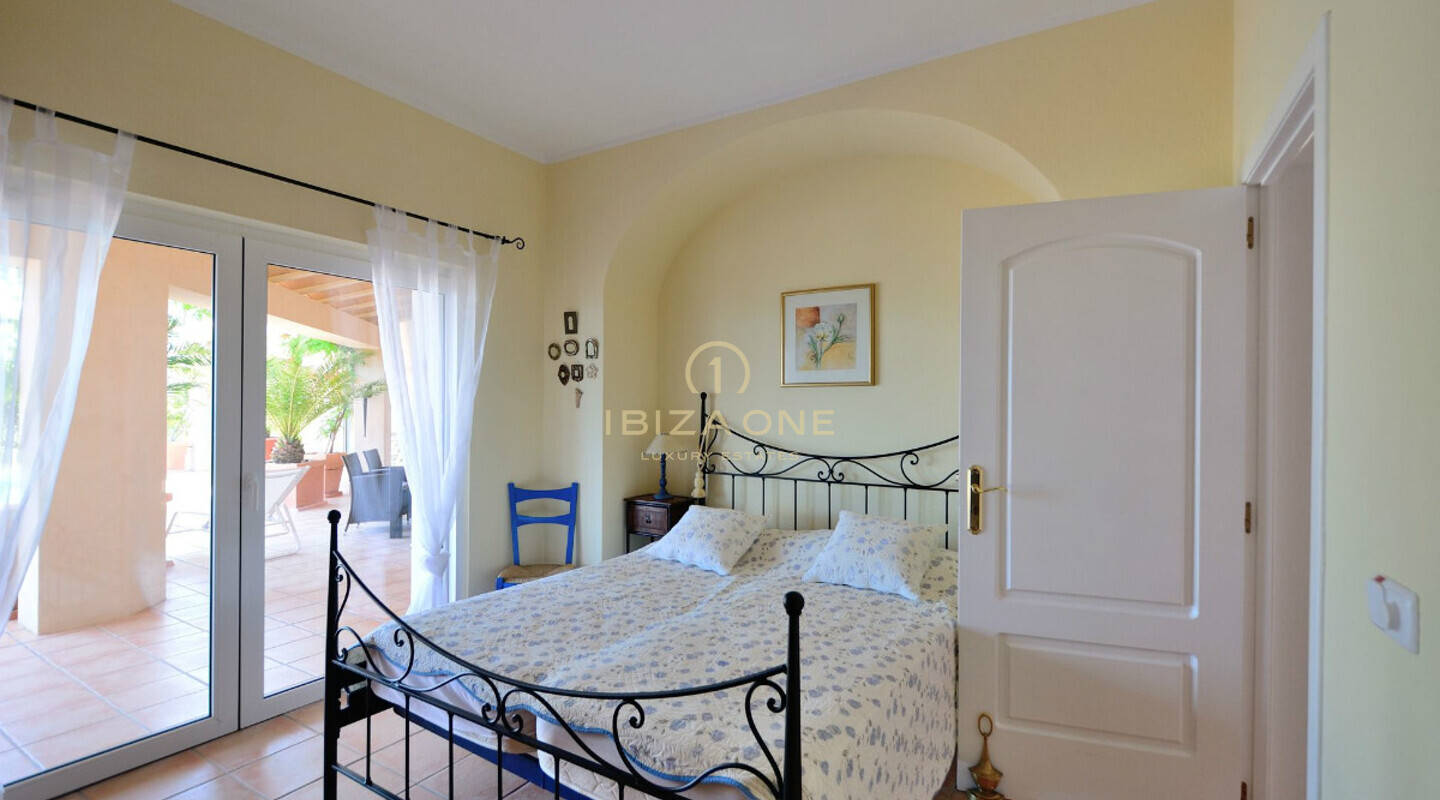 Belle et luxueuse villa avec vue sur la mer à vendre, Ibiza - Belle et luxueuse villa avec vue sur la mer à louer, Ibiza