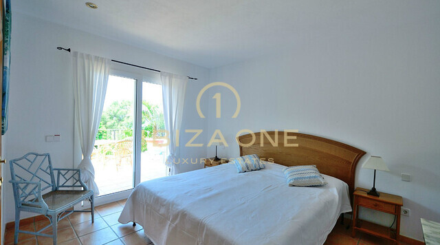 Belle et luxueuse villa avec vue sur la mer à vendre, Ibiza - Belle et luxueuse villa avec vue sur la mer à louer, Ibiza