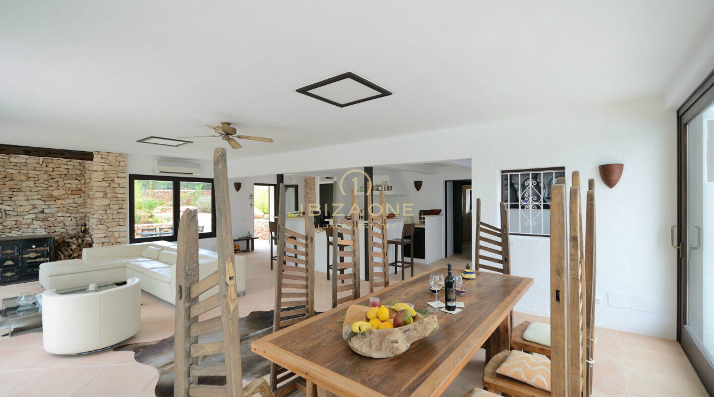 Spacious luxury villa in a quiet location for sale, Ibiza - Spacious luxury villa in a quiet location for rent, Ibiza