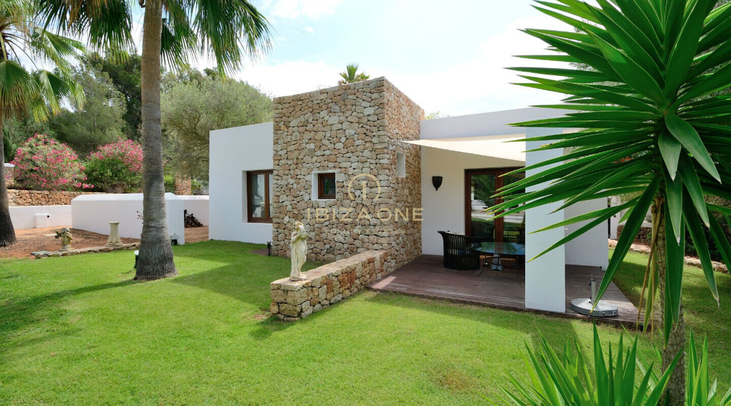 Espaciosa villa de lujo en una zona tranquila en venta, Ibiza - Espaciosa villa de lujo en una zona tranquila en alquiler, Ibiza