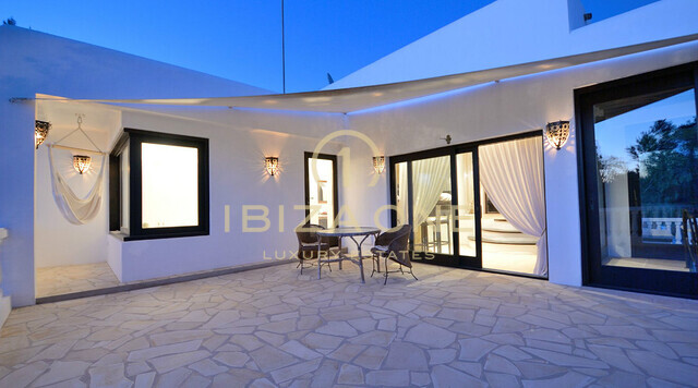فيلا فاخرة واسعة في مكان هادئ للبيع، إيبيزا - فيلا فاخرة واسعة في مكان هادئ للإيجار، إيبيزا