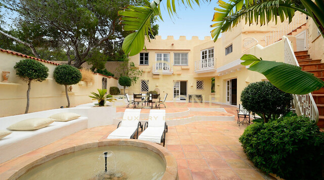 Woning direct aan zee met privétoegang tot de zee - villa direct aan zee - villa aan het water te koop, Ibiza - Woning direct aan zee met privétoegang tot de zee - villa direct aan zee - villa aan het water te huur, Ibiza