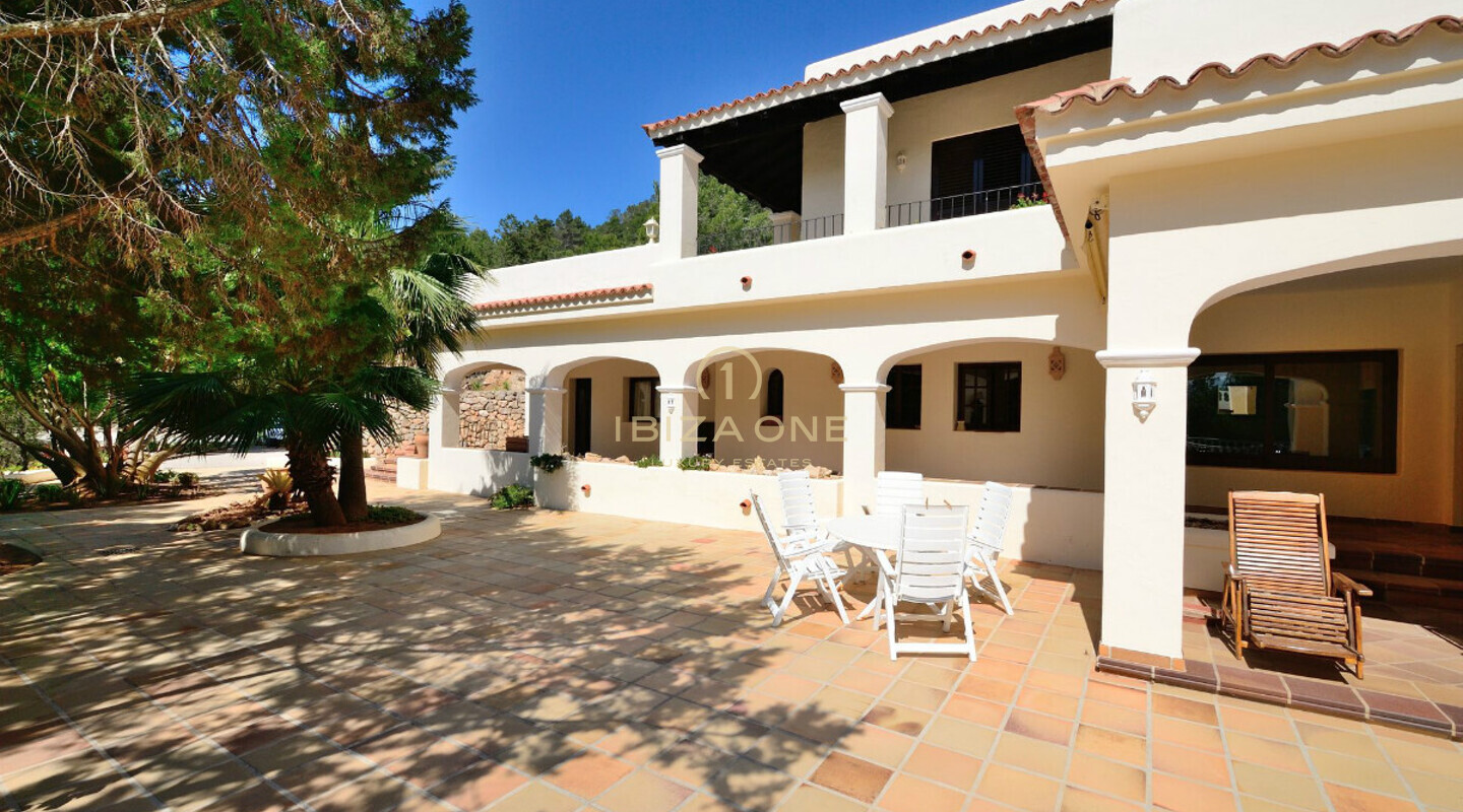 Belle villa de luxe dans un endroit isolé à vendre, Ibiza - Belle villa de luxe dans un endroit isolé à louer, Ibiza