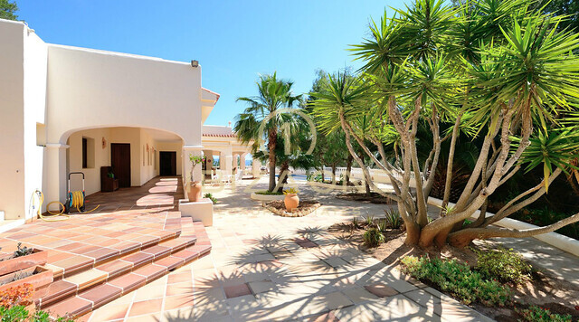Prachtige, luxe villa op een afgelegen locatie te koop, Ibiza - Prachtige, luxe villa op een afgelegen locatie te huur, Ibiza