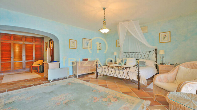 Bellissima villa di lusso in posizione appartata in vendita, Ibiza - Bellissima villa di lusso in posizione appartata in affitto, Ibiza