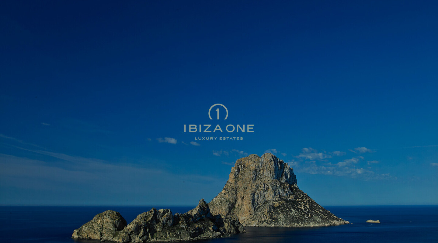 Luxusvilla aus 1001 Nacht – Haus in erster Meereslinie bei Es Vedra – Villa in erster Meereslinie Ibiza – direkt am Wasser in Cala Carbo zu vermieten, Ibiza