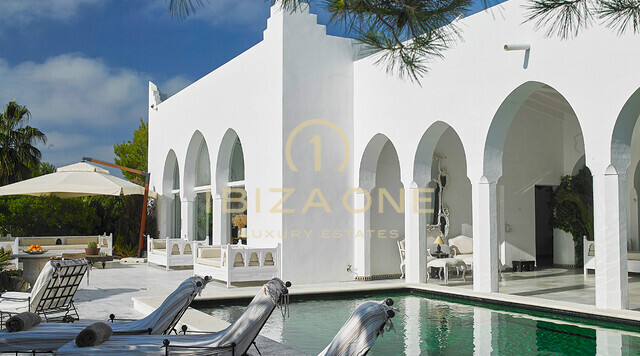 Villa de lujo de 1001 noches - casa en primera línea de mar en Es Vedra - villa en primera línea de mar Ibiza - primera línea de mar en Cala Carbo en alquiler, Ibiza