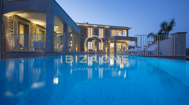 Villa de lujo en Mallorca en venta - Propiedad exclusiva con impresionantes vistas panorámicas al mar y al puerto, Mallorca - Villa de lujo en Mallorca en alquiler - Propiedad exclusiva con impresionantes vistas panorámicas al mar y al puerto, Mallorca