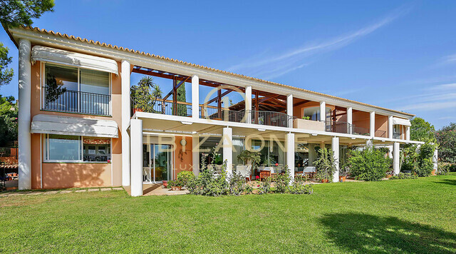 Luxury Villa in Mallorca for sale - Sea view property in Santa Ponsa, Mallorca - Luxury Villa in Mallorca for rent - Sea view property in Santa Ponsa, Mallorca