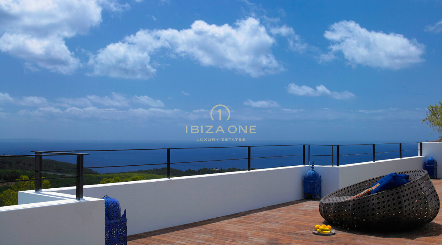 Villa de luxe avec vue sur la mer à vendre à Es Cubells, Ibiza - Villa de luxe avec vue sur la mer à louer à Es Cubells, Ibiza