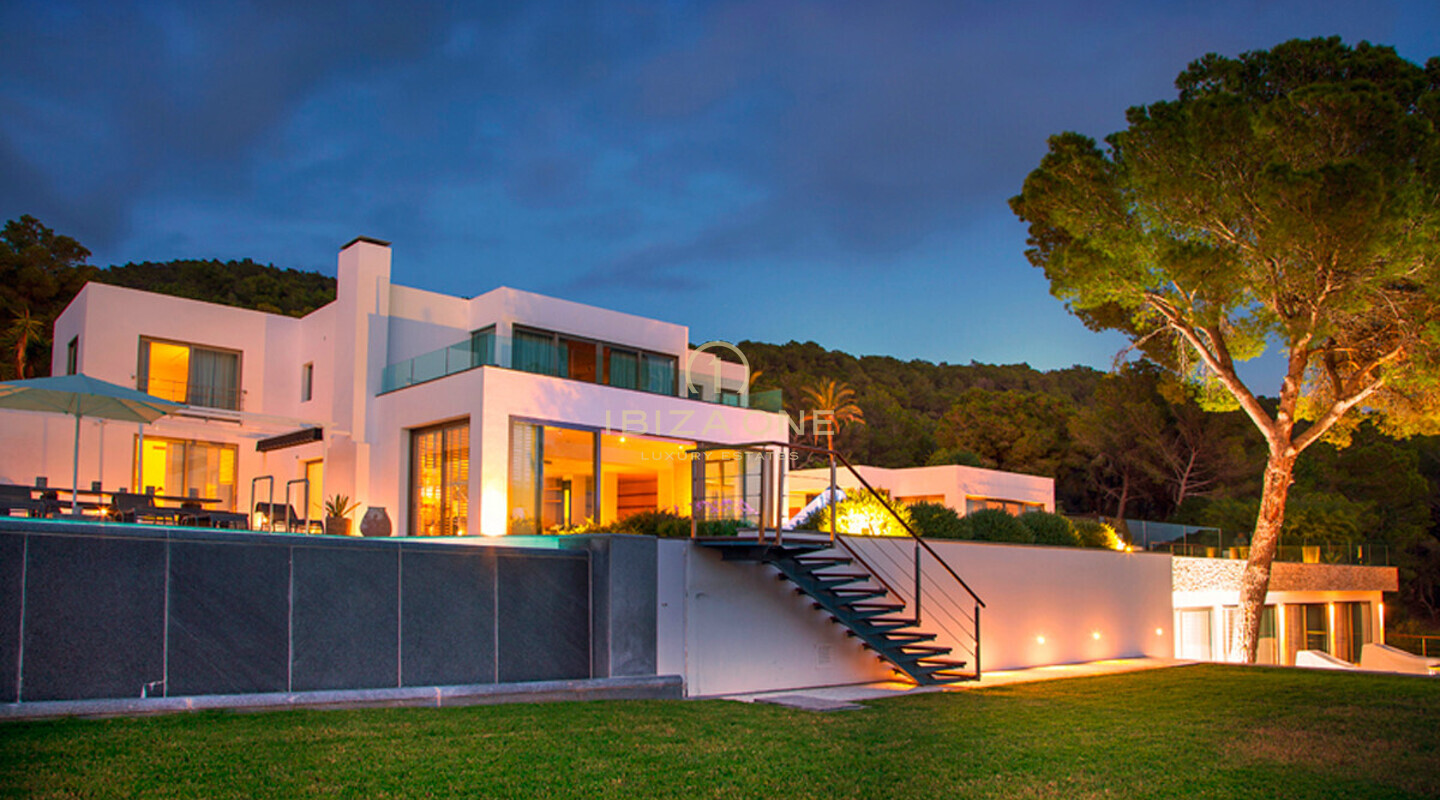 Spektakuläre moderne Luxusimmobilie zu vermieten - KM5, Ibiza