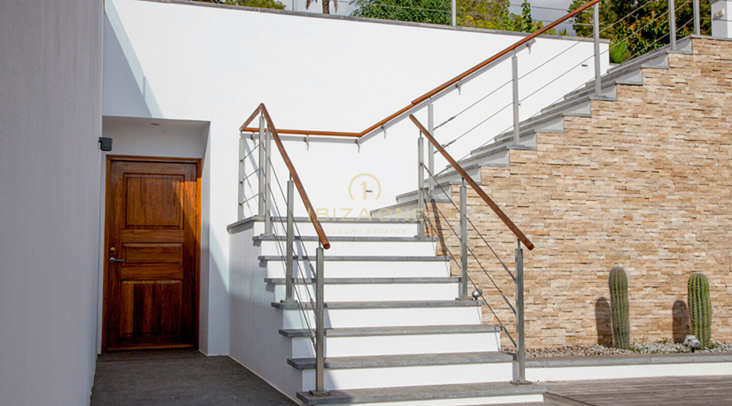Spectaculaire propriété de luxe moderne à louer - KM5, Ibiza