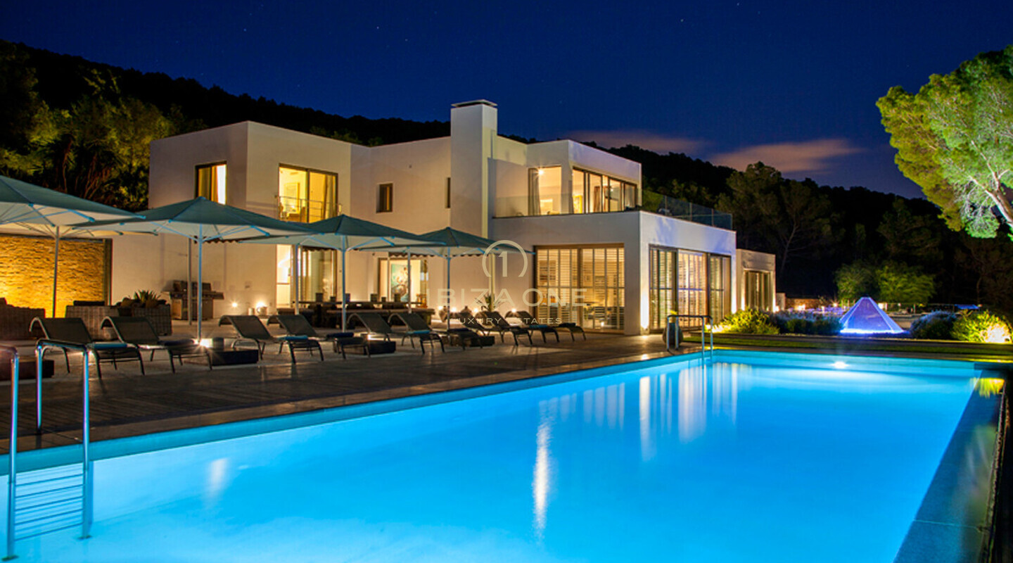 Spektakuläre moderne Luxusimmobilie zu vermieten - KM5, Ibiza