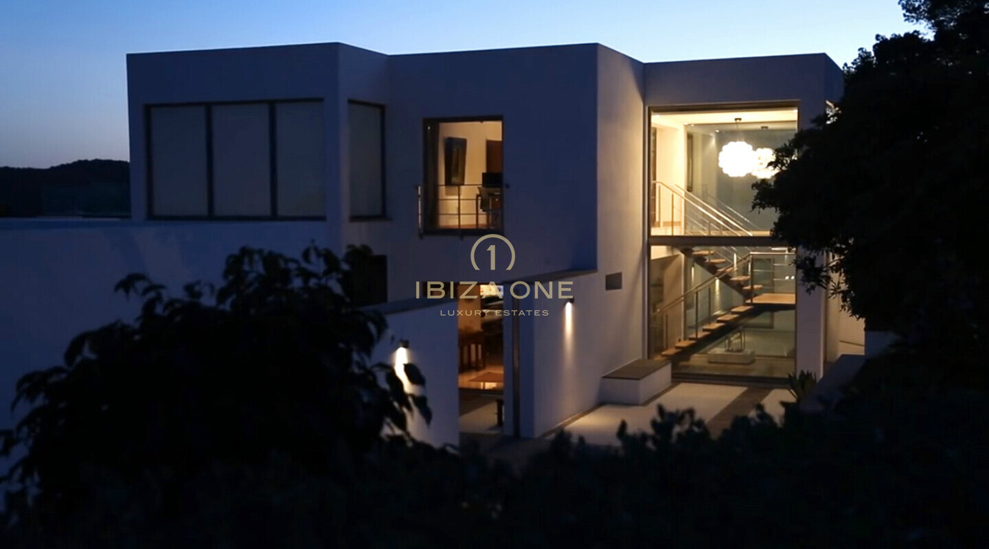 Spectaculaire propriété de luxe moderne à louer - KM5, Ibiza