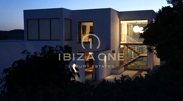 Spectacular modern luxury property for rent - KM5, Ibiza