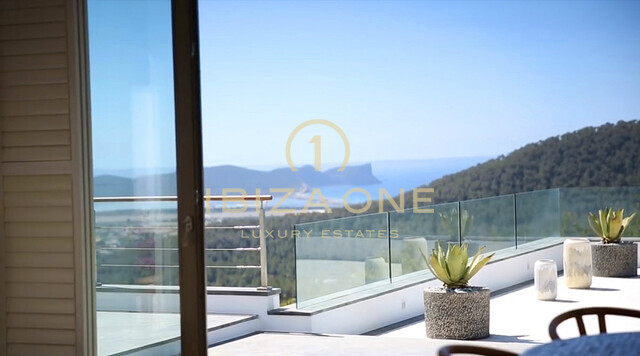 Spectaculaire propriété de luxe moderne à louer - KM5, Ibiza