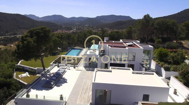 Spectaculaire propriété de luxe moderne à louer - KM5, Ibiza