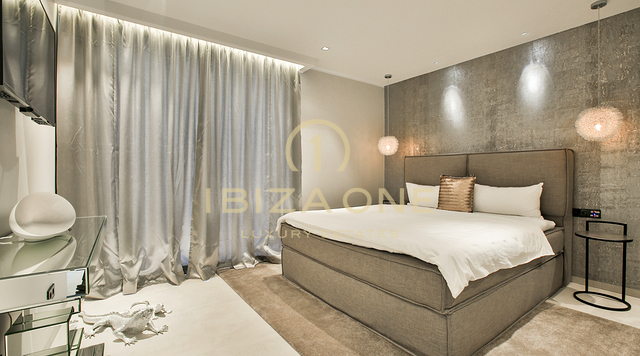 The Wave Ibiza - Prime location - luxury, exclusive villa for rent in S´Estanyol, Ibiza