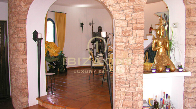 Beautiful luxury villa with separate guesthouse and sea views for sale, Ibiza - Beautiful luxury villa with separate guesthouse and sea views for rent, Ibiza
