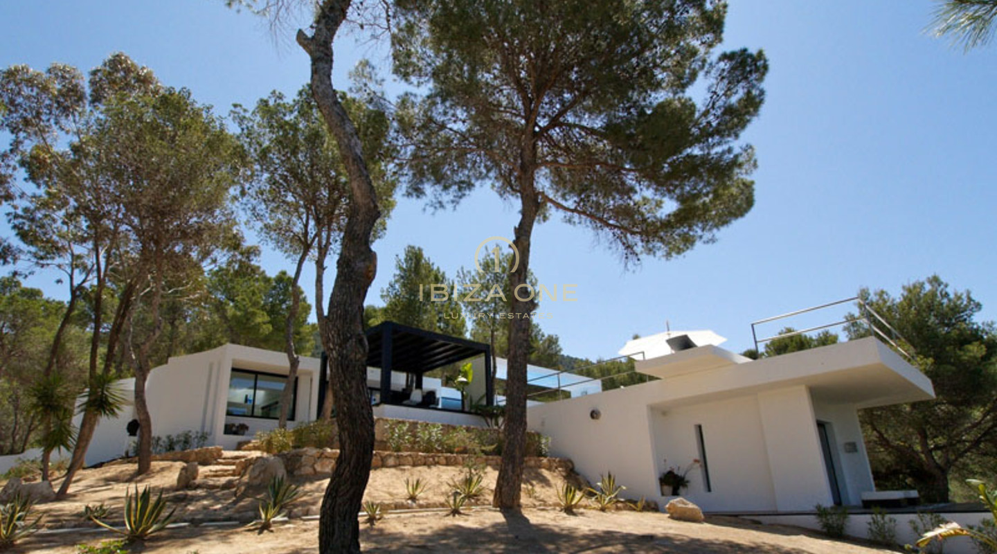 Moderne luxe villa met zeezicht te koop, Ibiza